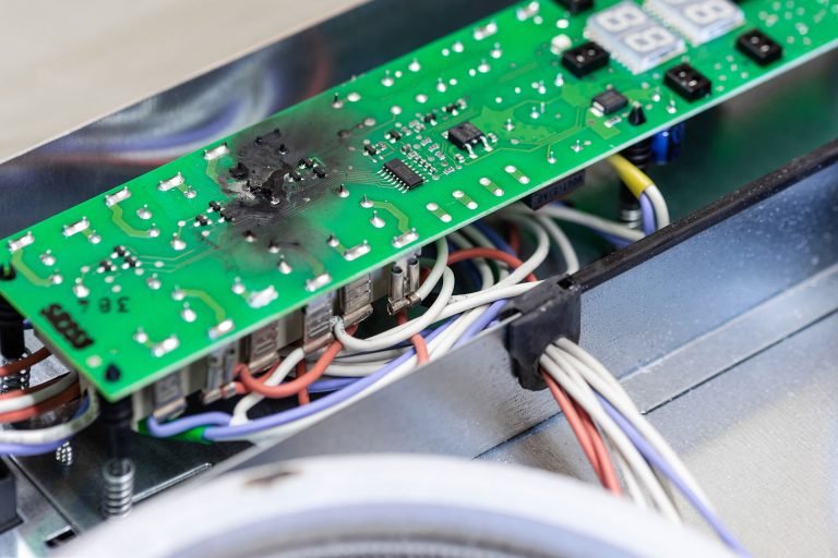 Diagnostic et Réparation Electronique Réparation et dépannage électronique